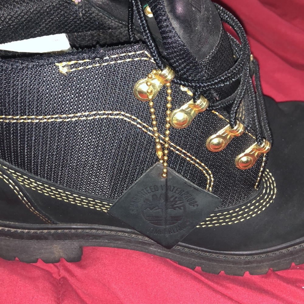 🔥Very Rare Retro Timberlands🔥 - Picture 1 of 8